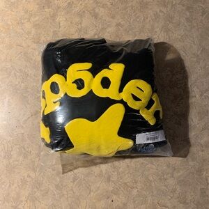 Sp5der Beluga Hoodie 'Onyx/ Yellow'